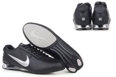 Nike Shox R3-82